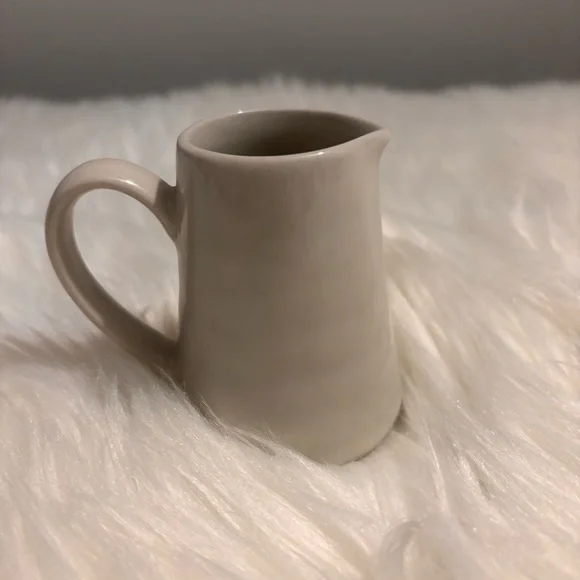 New Lemon Design Mini Ceramic Pitcher - Picture 5 of 6